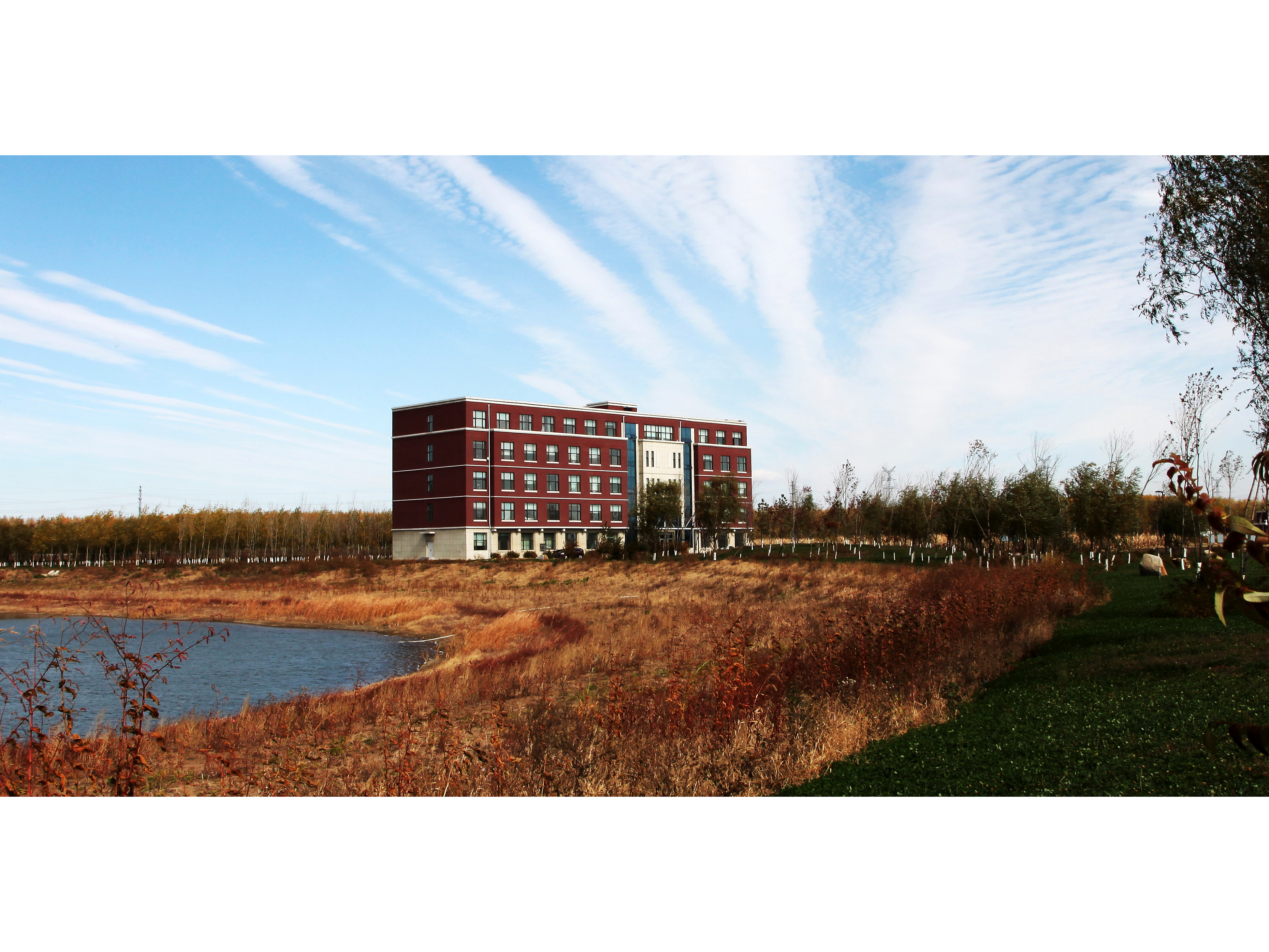 秋景（農業樓）